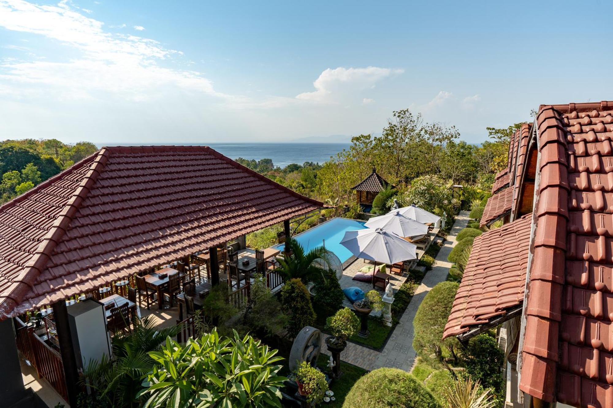 Kaylas Hill Resort Batununggul Extérieur photo