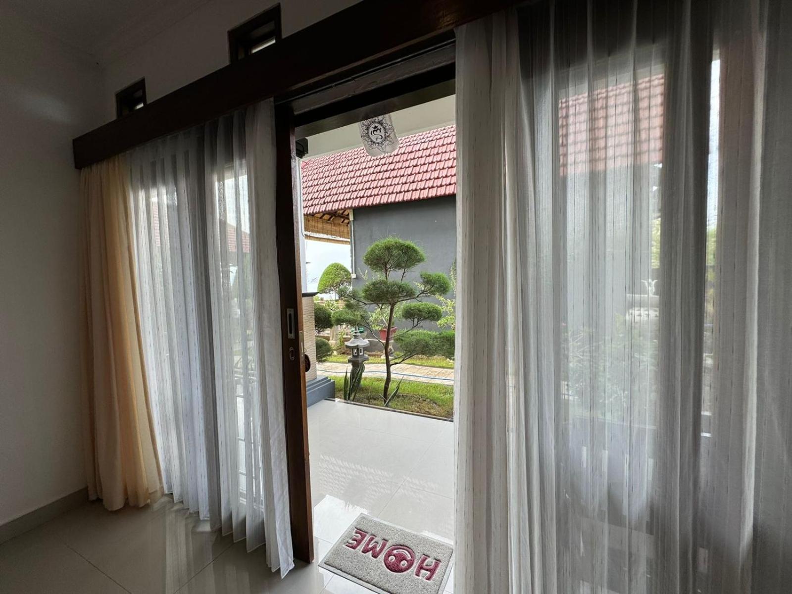 Kaylas Hill Resort Batununggul Extérieur photo